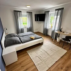 Apartment Doppelzimmer 1 - Neu Renoviert, Dinkelsbühl
